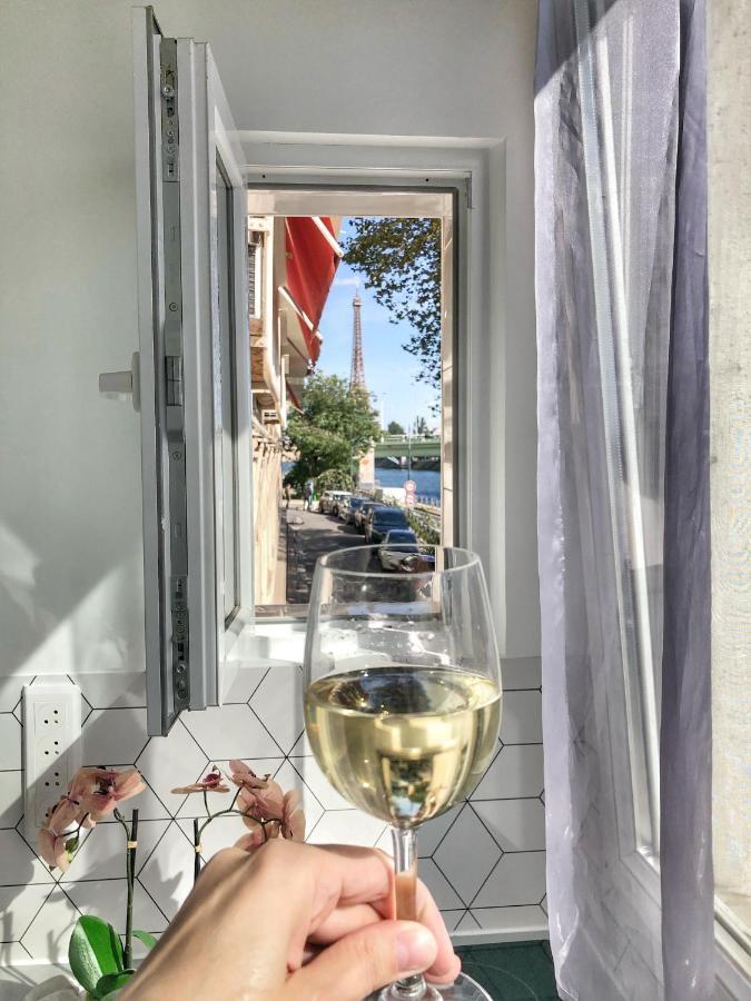 Loft 5 Places With View On Eiffel Tower Paris Exterior photo