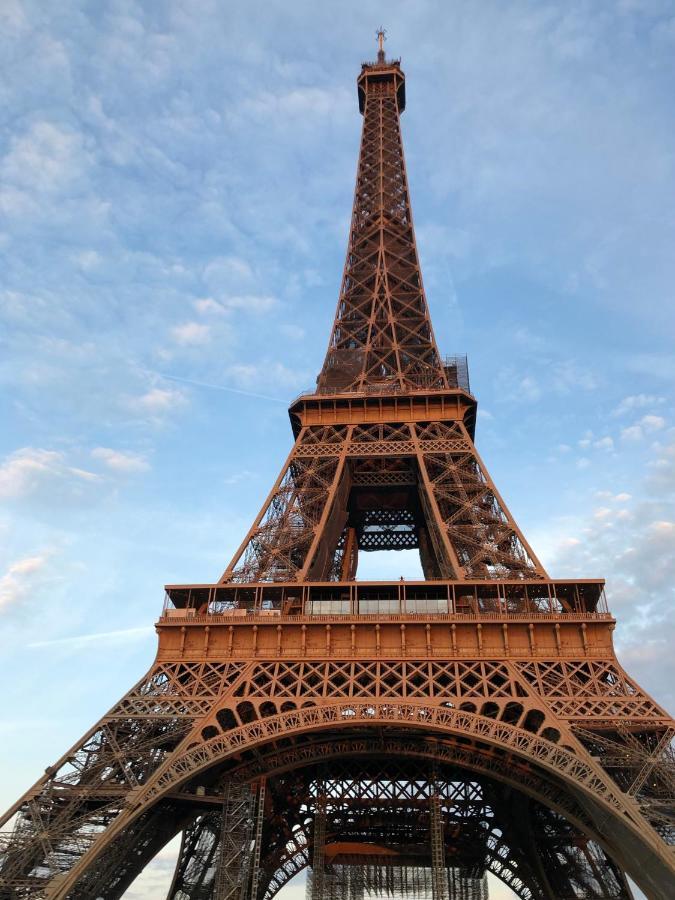 Loft 5 Places With View On Eiffel Tower Paris Exterior photo